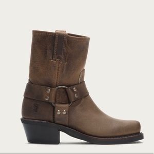 FRYE women’s Harness 8R boot - size 8.5 - NEW